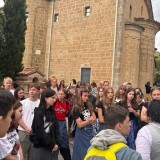 f8e076c1-ee13-4c31-9d37-644b1263bcf9